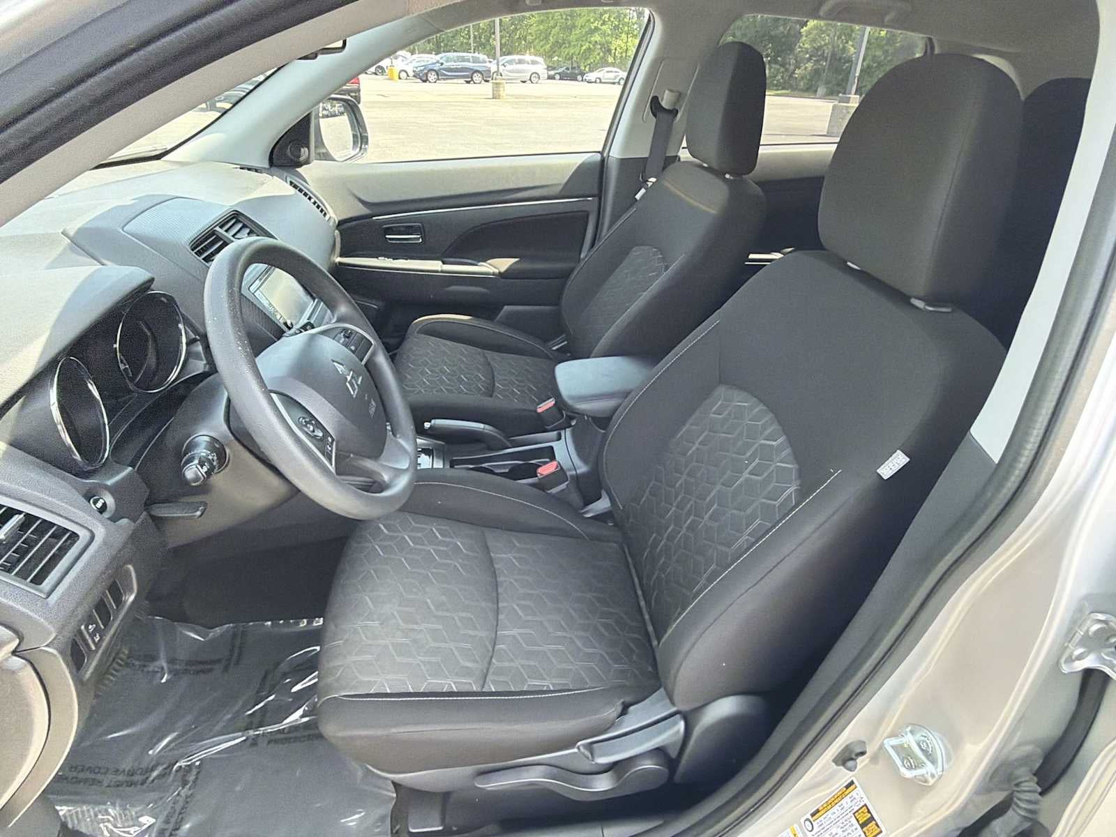 2024 Mitsubishi Outlander Sport ES