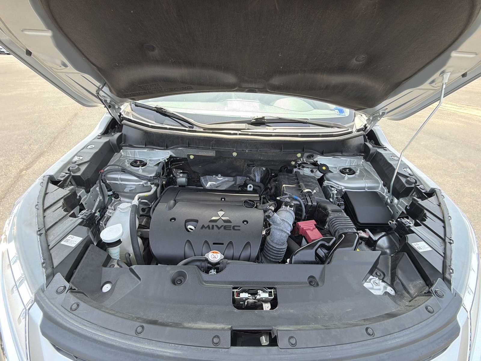 2024 Mitsubishi Outlander Sport ES