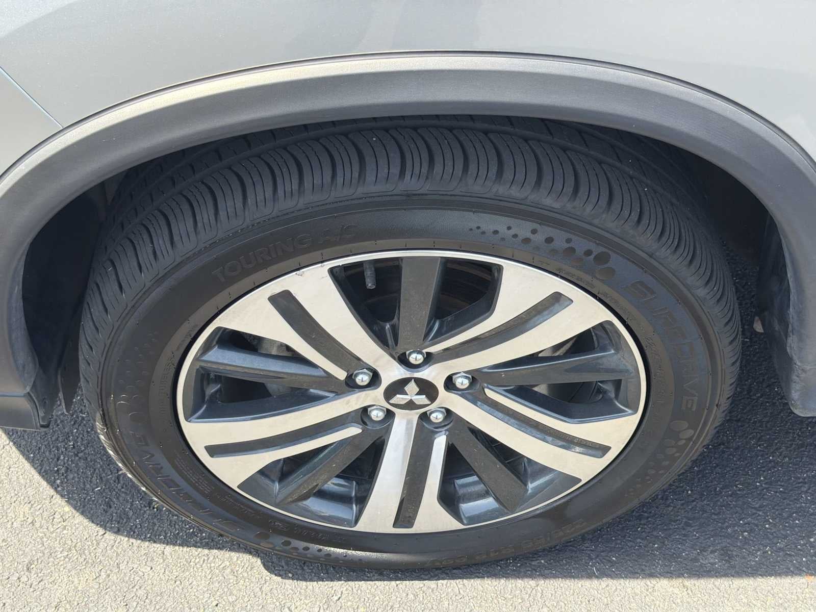 2024 Mitsubishi Outlander Sport ES