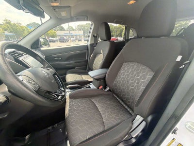 2025 Mitsubishi Outlander Sport LE