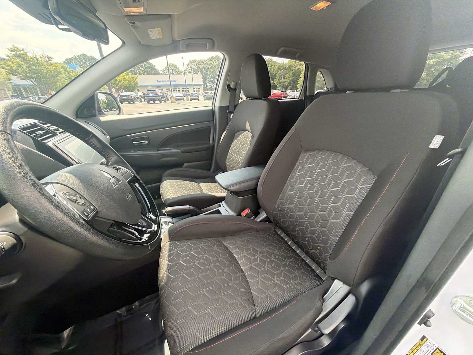 2025 Mitsubishi Outlander Sport LE