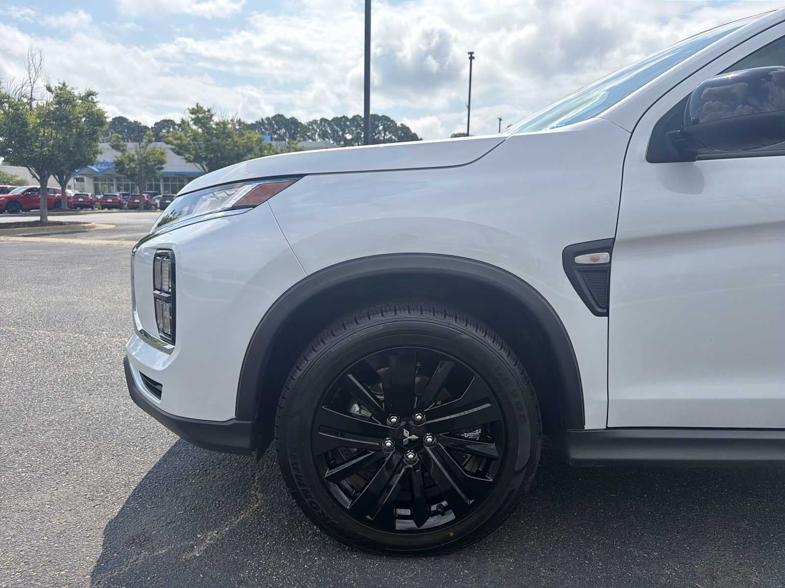 2025 Mitsubishi Outlander Sport LE
