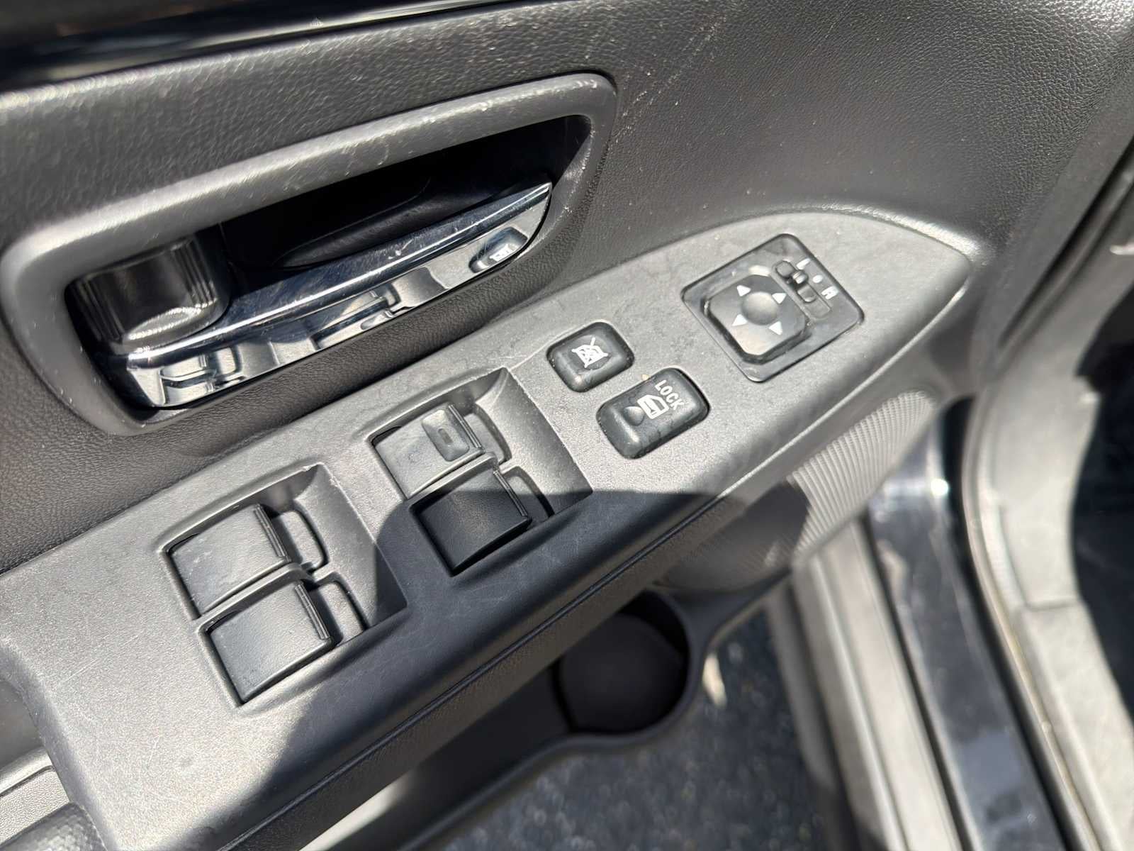 2024 Mitsubishi Outlander Sport ES