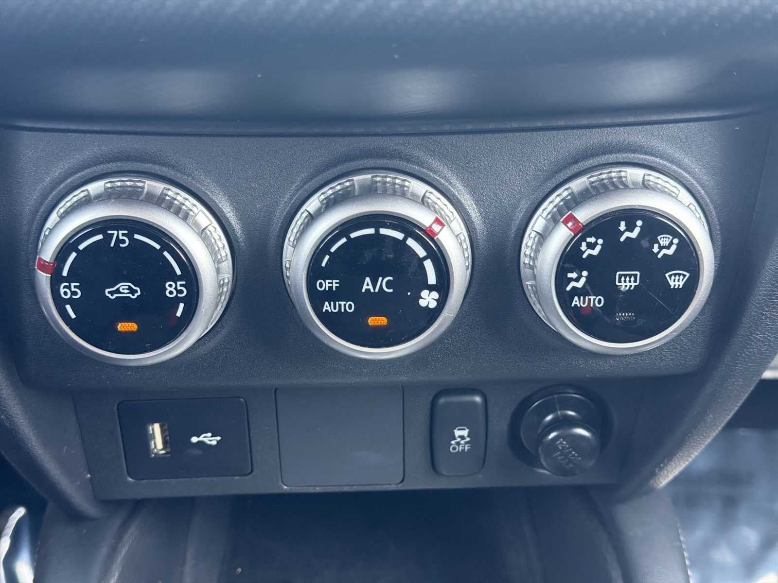 2024 Mitsubishi Outlander Sport ES