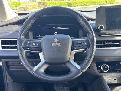2024 Mitsubishi Outlander Plug-In Hybrid SEL