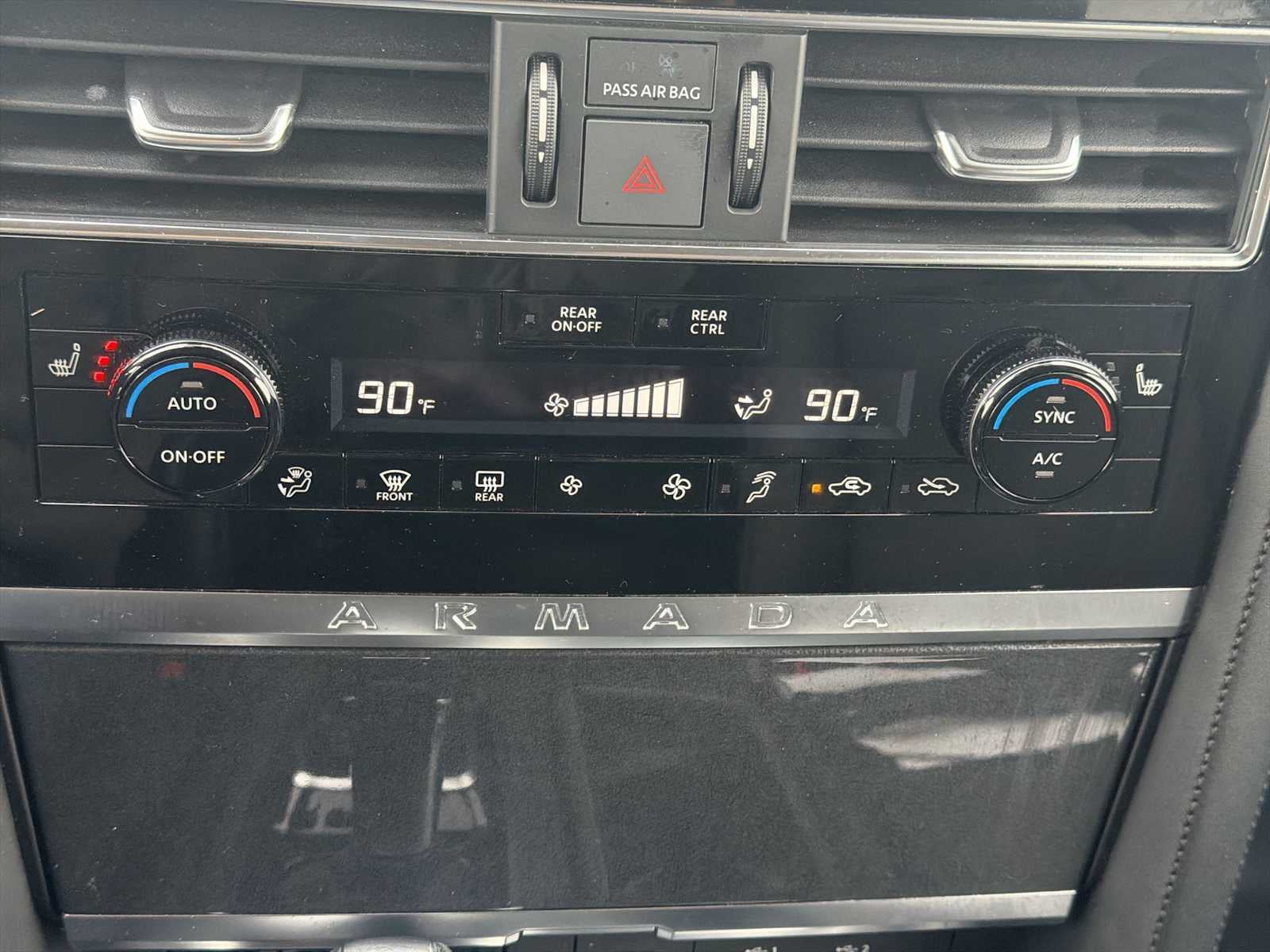 2024 Nissan Armada SV