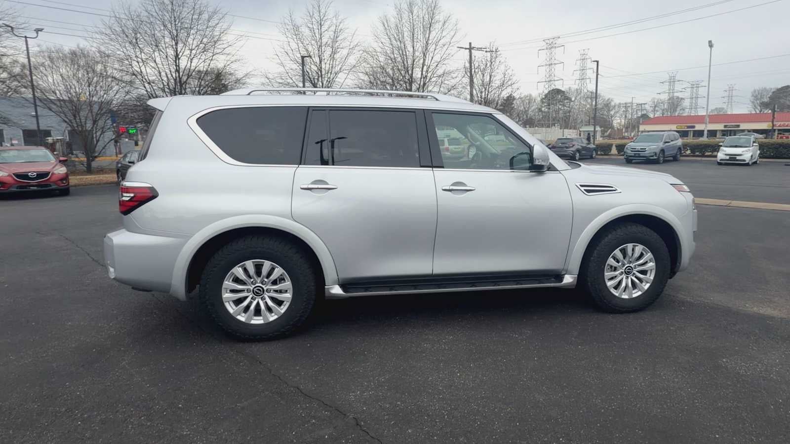 2024 Nissan Armada SV