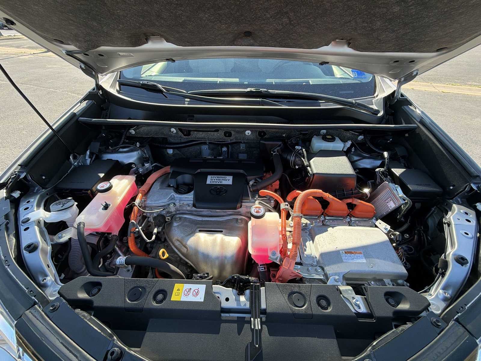 2018 Toyota RAV4 Hybrid LE