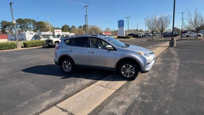 2018 Toyota RAV4 Hybrid LE