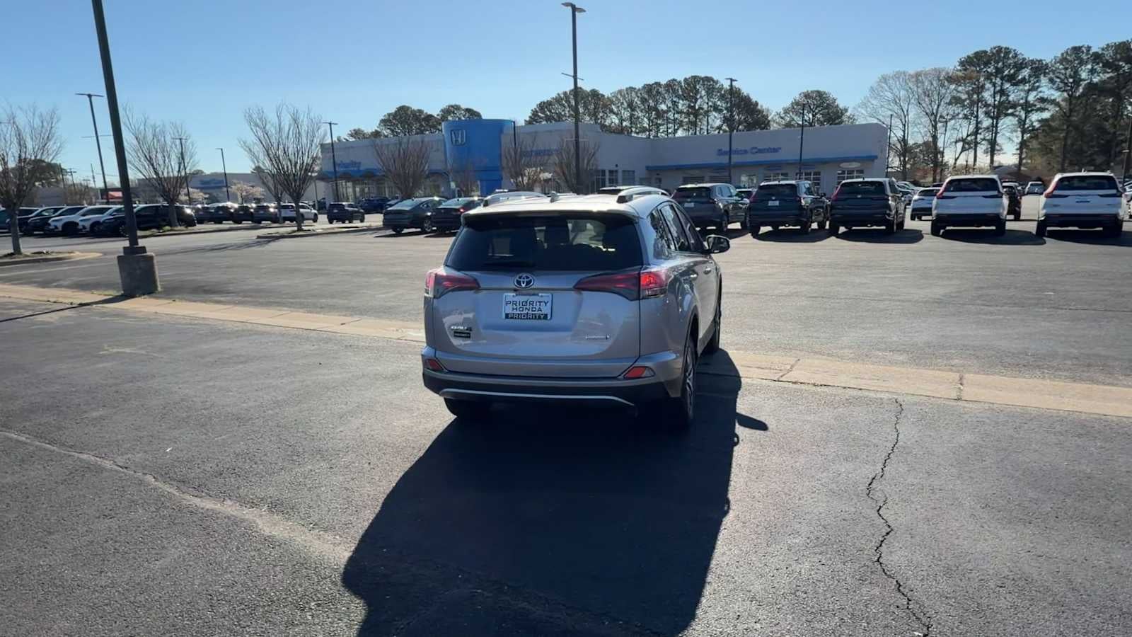 2018 Toyota RAV4 Hybrid LE