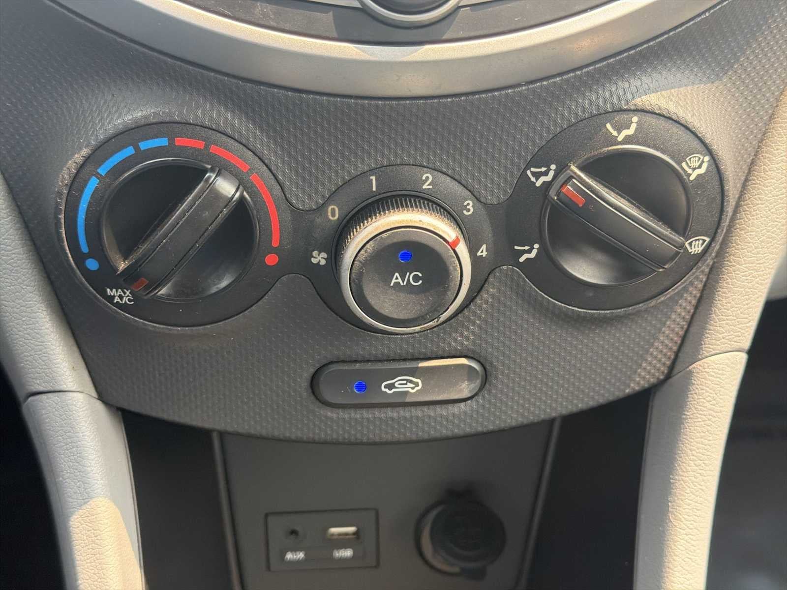 2014 Hyundai Accent GLS
