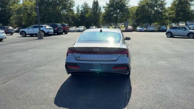 2024 Hyundai Elantra Limited