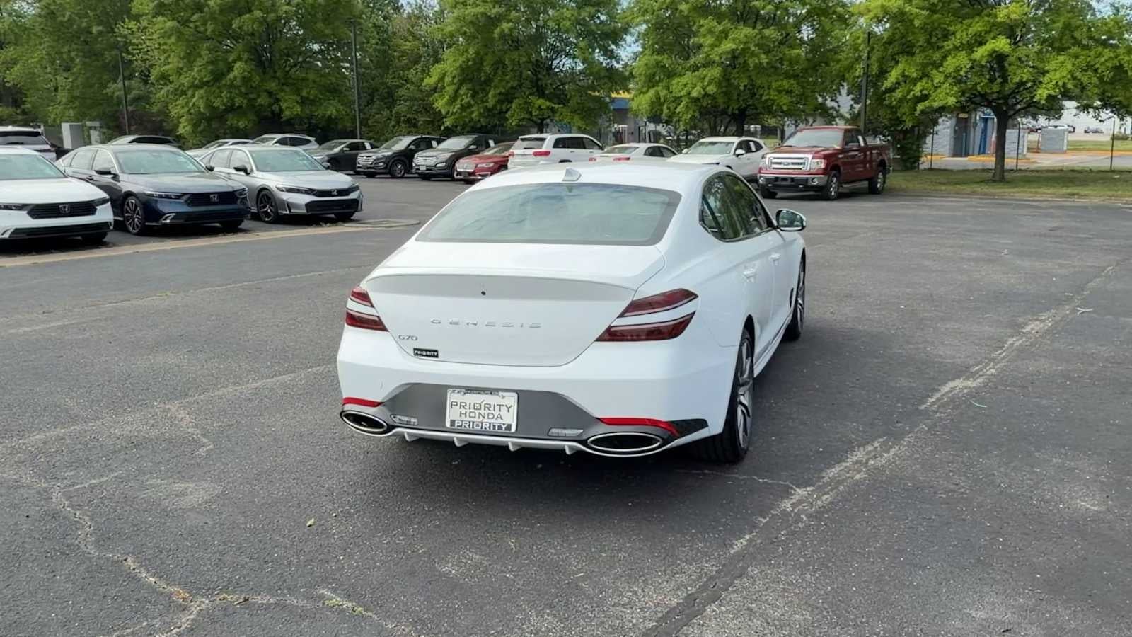 2025 Genesis G70 2.5T