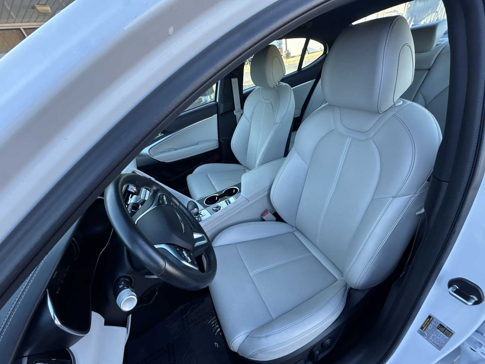 2025 Genesis G70 2.5T