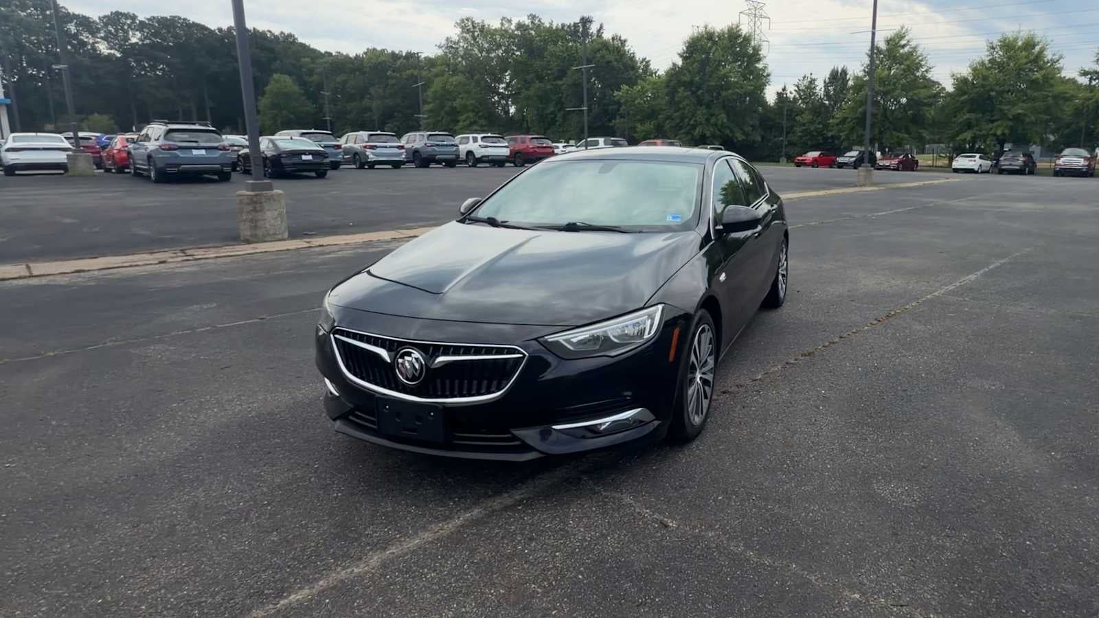 2018 Buick Regal Sportback Essence