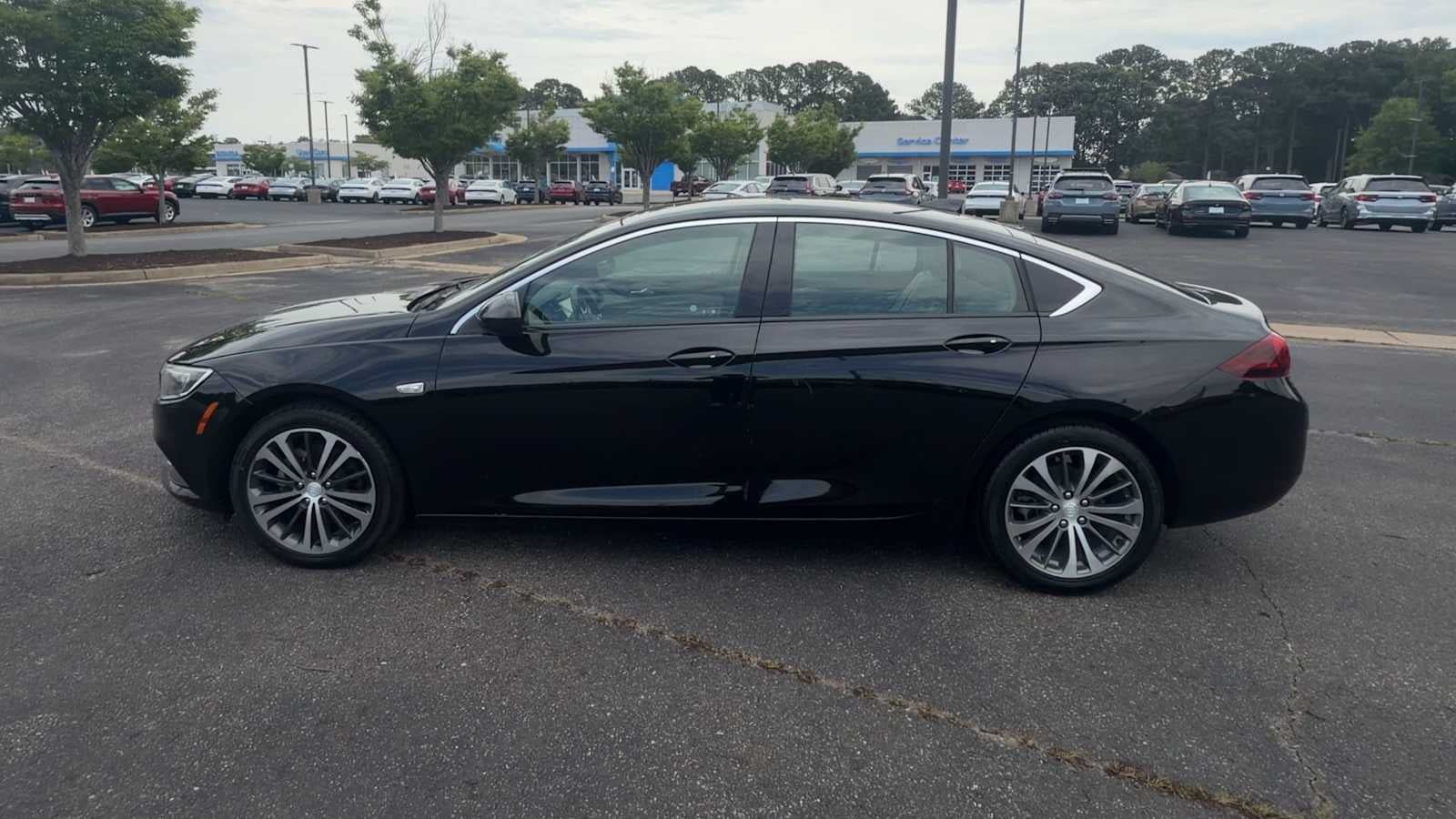 2018 Buick Regal Sportback Essence