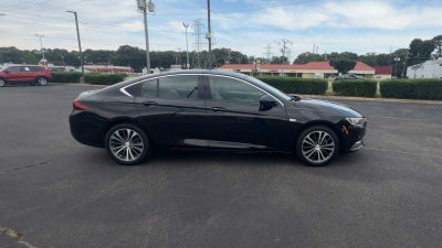 2018 Buick Regal Sportback Essence