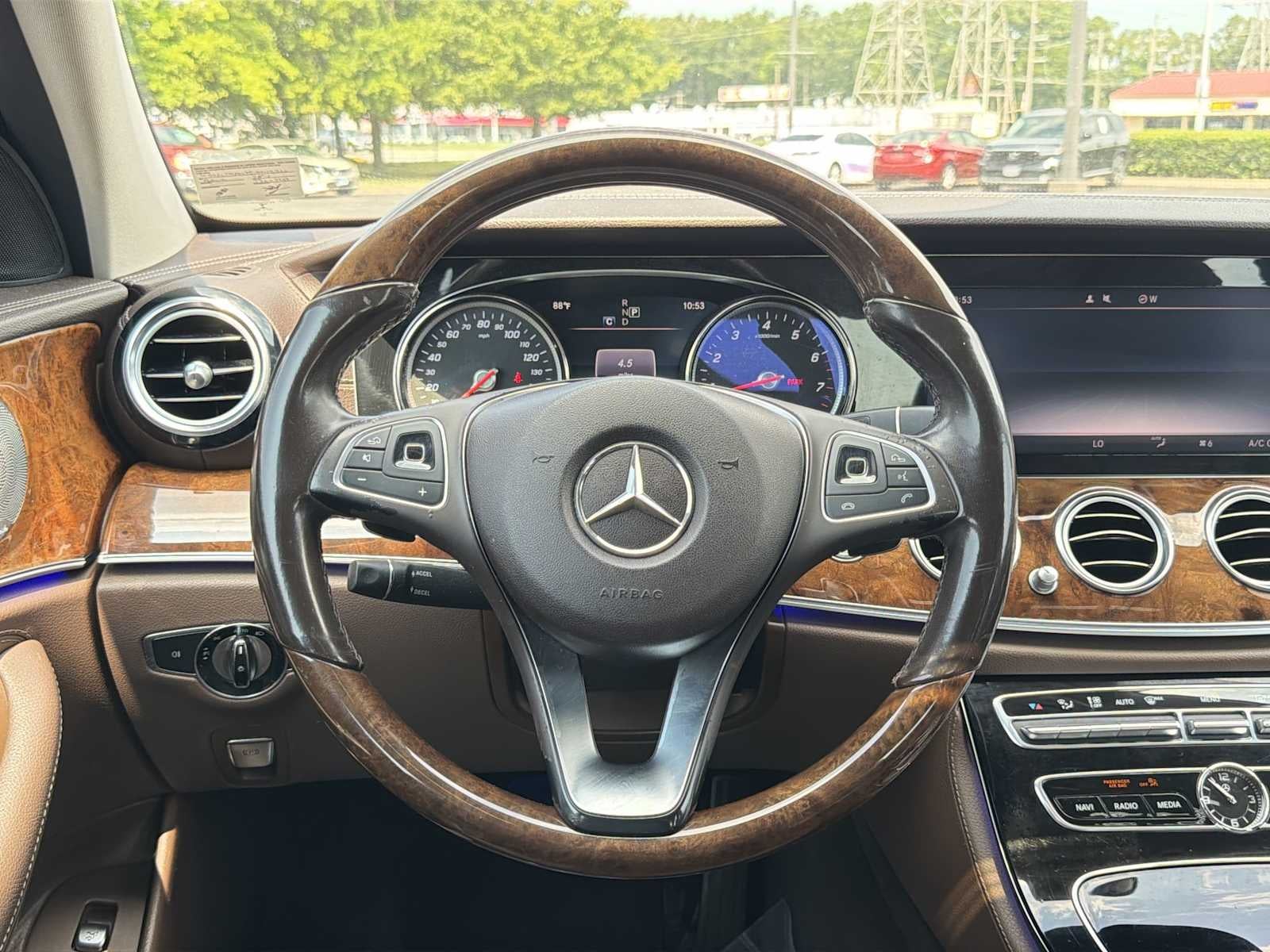 2018 Mercedes-Benz E 300 E 300