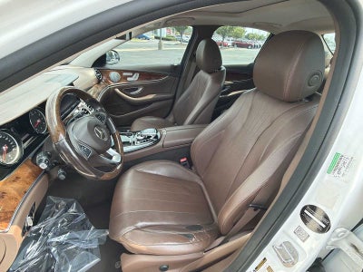 2018 Mercedes-Benz E 300 E 300
