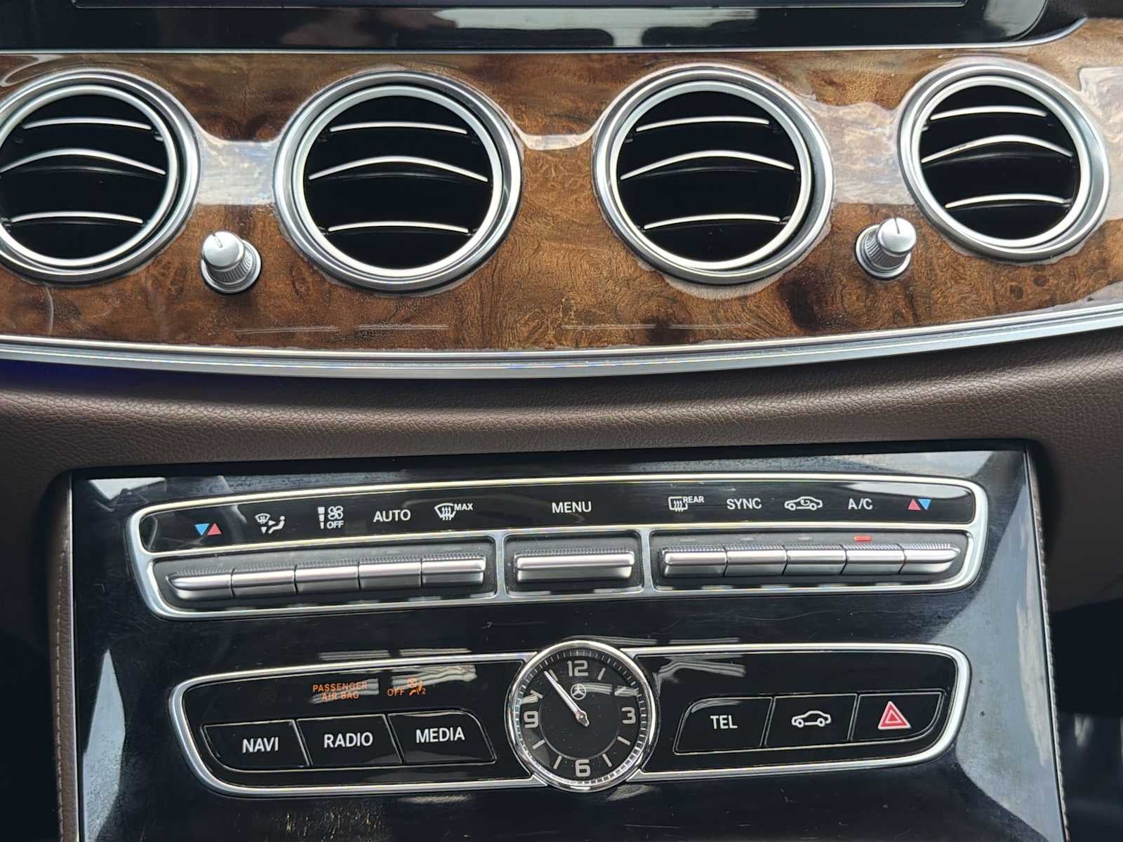2018 Mercedes-Benz E 300 E 300
