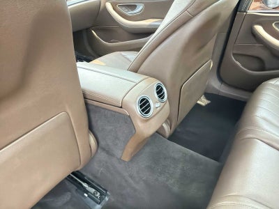 2018 Mercedes-Benz E 300 E 300