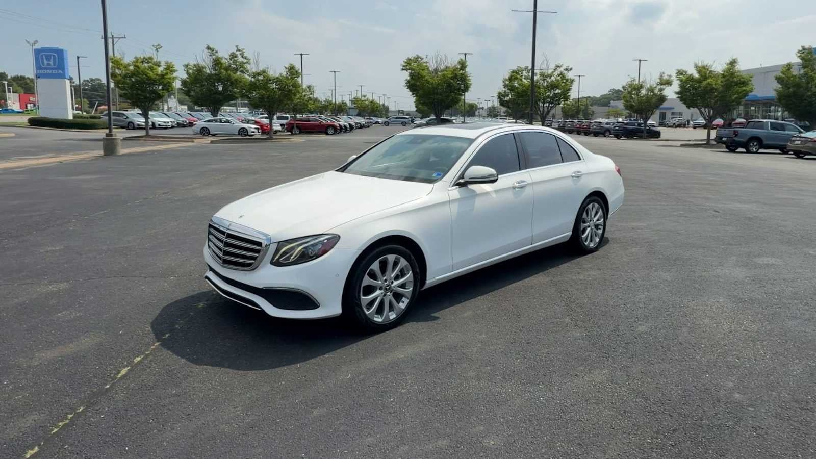 2018 Mercedes-Benz E 300 E 300