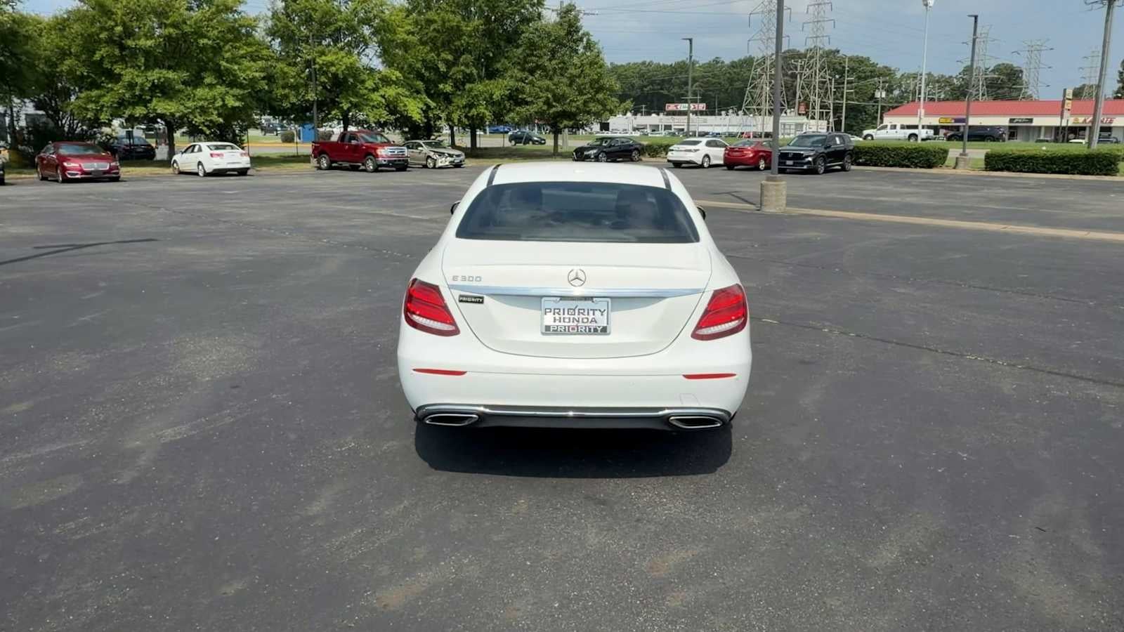 2018 Mercedes-Benz E 300 E 300