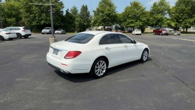 2018 Mercedes-Benz E 300 E 300